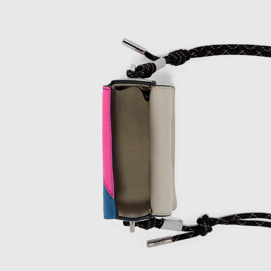 Apļveida Kasešu Soma Mini Ecco Seaport Lv